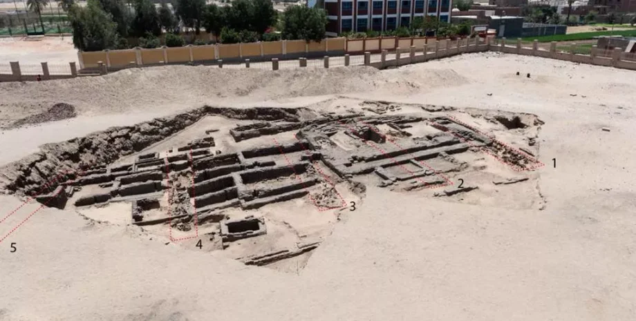 пиво, пивоварня, Єгипет, піраміда, Абідос, ресурси, археологи, археологія, будівництво, виробництво, вчені, проєкт