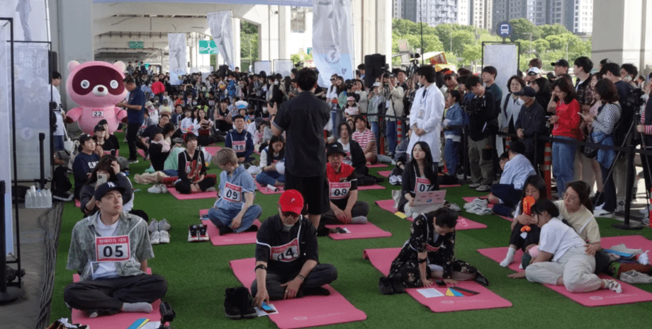 В Корее проходит конкурс по ничегонеделанию