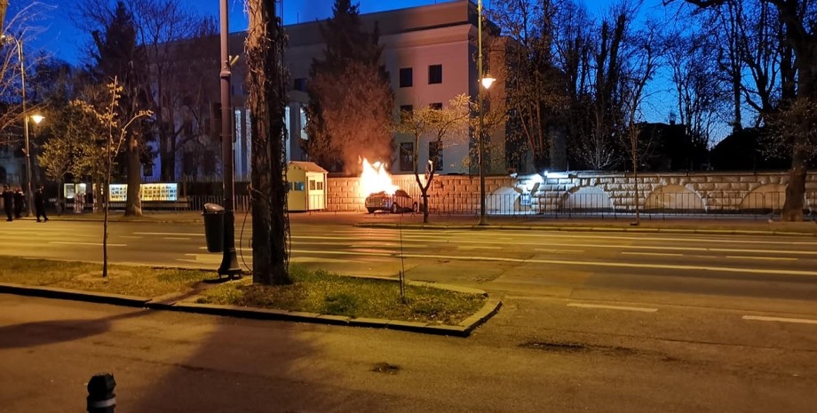 Пожар, посольство РФ, Бухарест