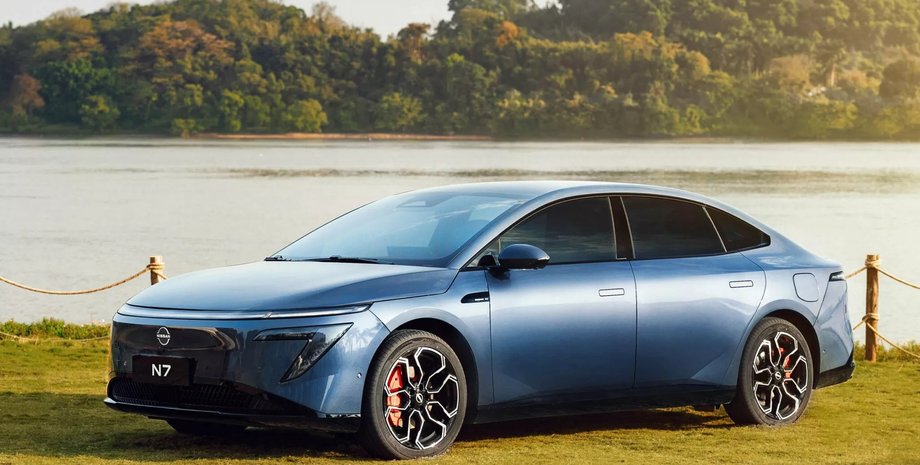 Nissan N7, новий Nissan N7, електромобіль Nissan, седан Nissan