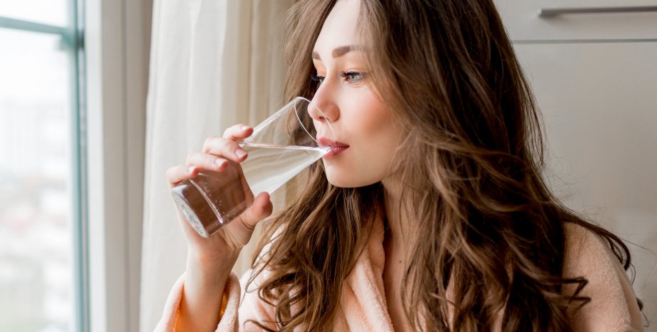 Какую воду пить — кипяченую или сырую Какую воду пить — кипяченую или сырую