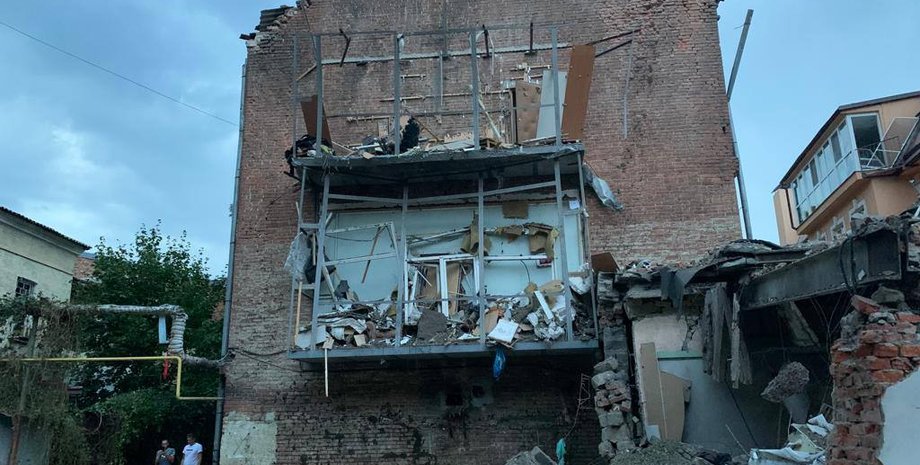 обстріл харкова, харків, ракетний удар по харківу, центр харкова