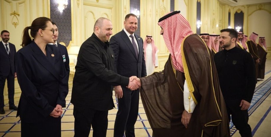 переговоры Украины и США, переговоры в Саудовской Аравии, переговоры в Джидде, кулуарные договоренности в Джидде, встреча делегаций Украины и США, мирное урегулирование