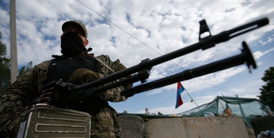 Боевики в Донбассе / Фото: inforesist.org