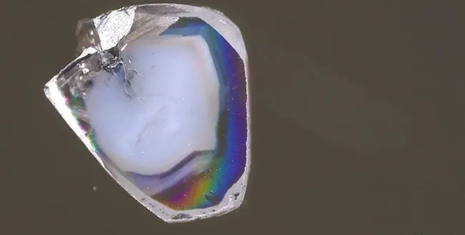 алмаз из недр земли