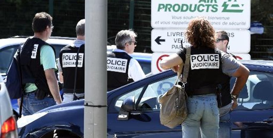 Полиция на месте теракта / Фото: AFP