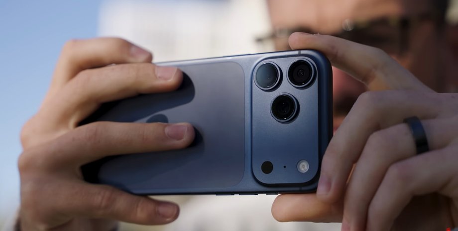 Смартфон iPhone 17 Pro Камера iPhone 17 Pro