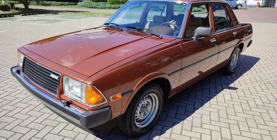 Mazda 626 1983, Mazda 626, капсула времени