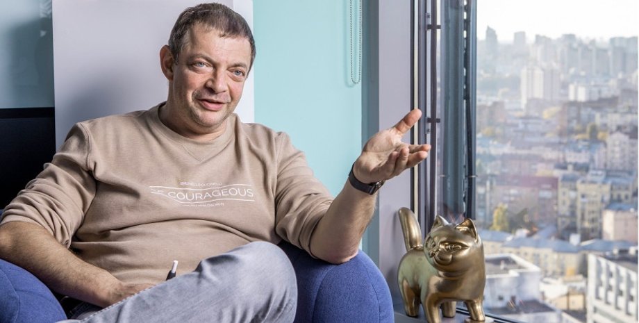 монобанк, Олег Гороховский