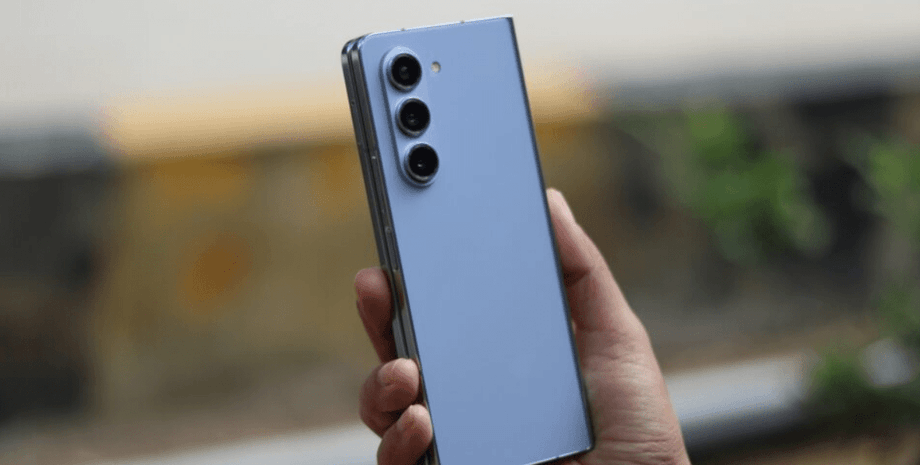 складной смартфон Samsung Galaxy купить дешевле