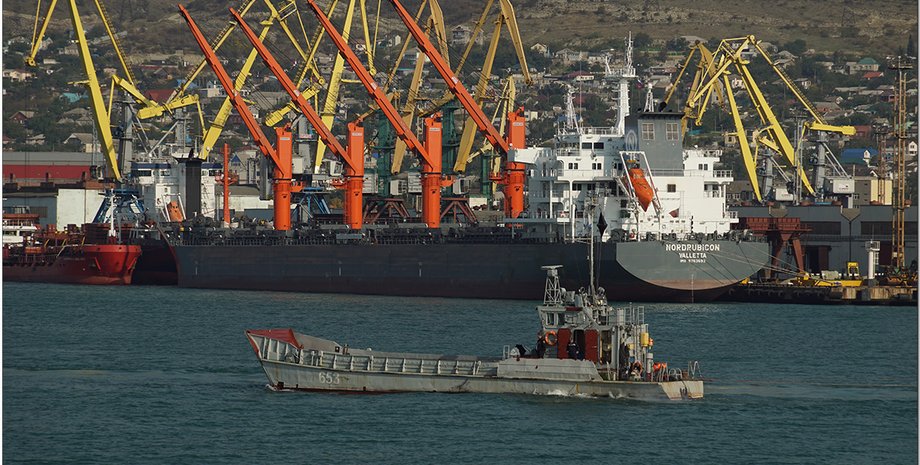 Десантный катер Д-106, катер Черноморского флота подорвался на мине, Мариуполь