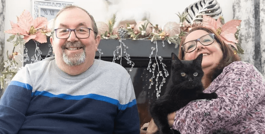 Выигрыш в лотерею, лотерея, победители лотереи, Англия, Великобритания, лотерейный билет, бродячие коты, черный кот