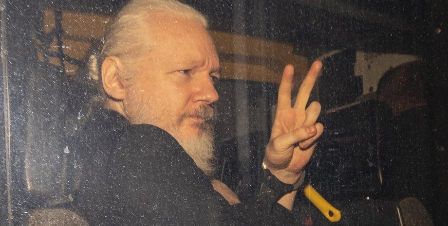 Фото: Esquire Джулиан