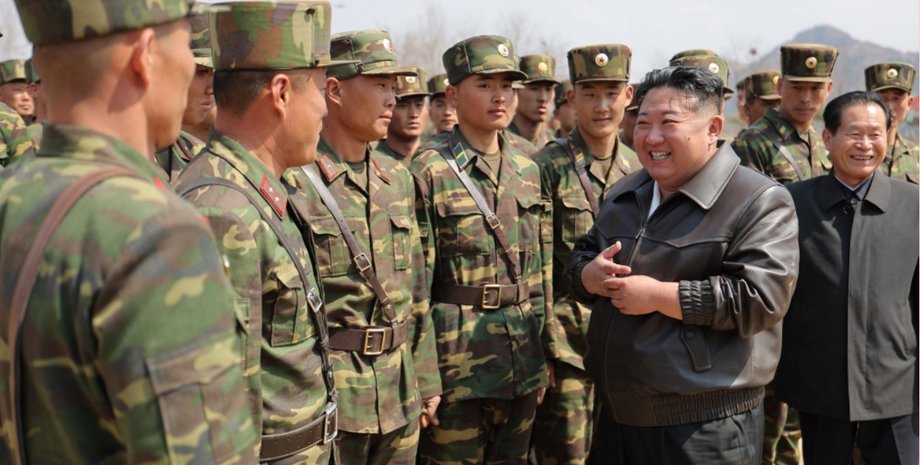 Кім Чен Ин і армія Північної Кореї