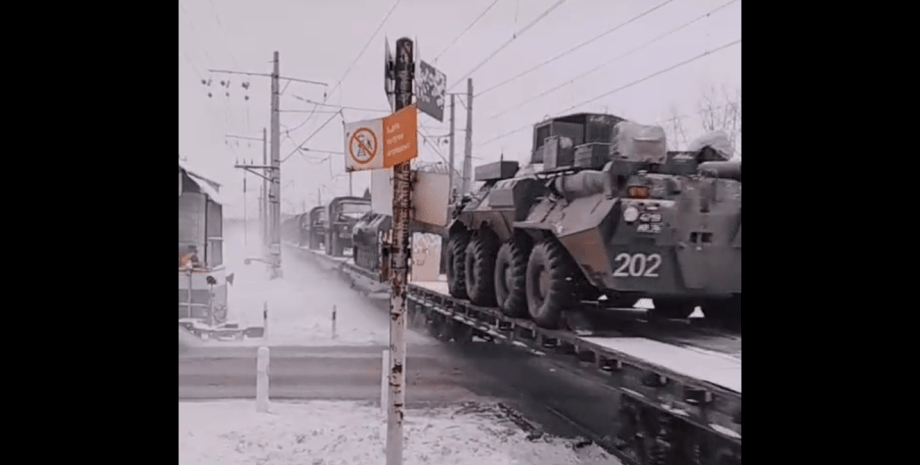 стягування військ біля кордонів України
