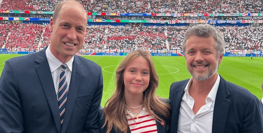 принц Уильям, корольФредерик, прицесса Жозефина, стадион