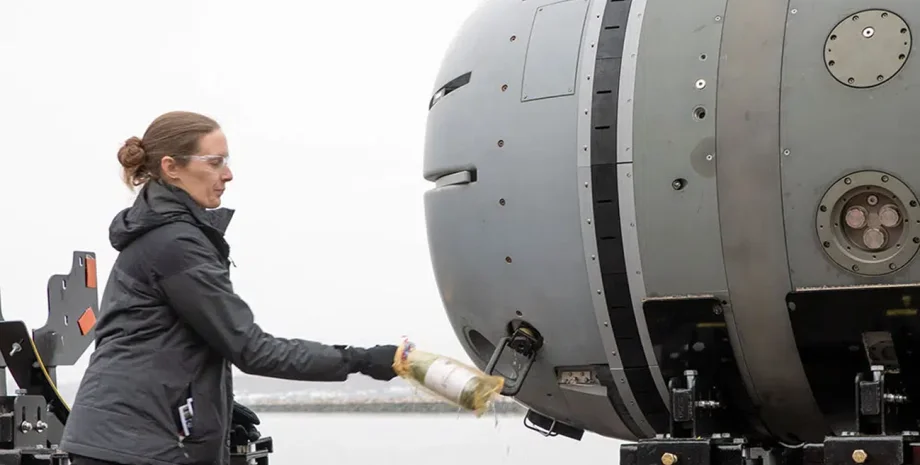 Подводный дрон Snakehead LDUUV США подводный дрон Snakehead