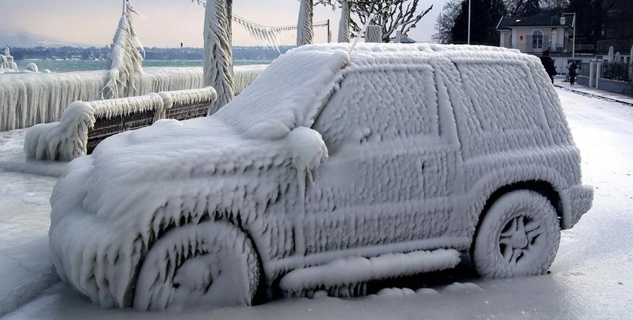 замерзла машина