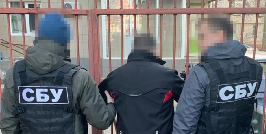 СБУ, задержание коллаборанта, Спецназовцы СБУ в Чернигове