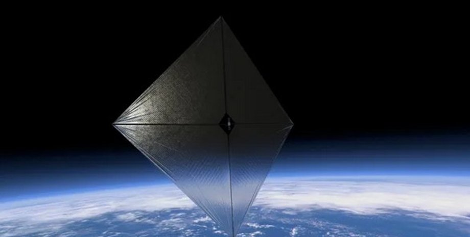 сонячне вітрило