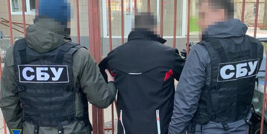 СБУ, задержание коллаборанта, Спецназовцы СБУ в Чернигове