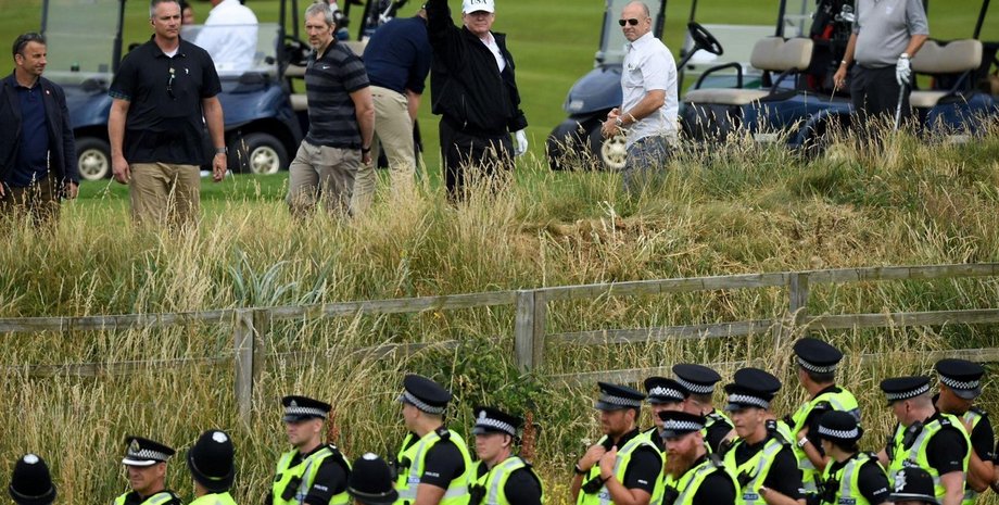 Дональд Трамп в шотландии