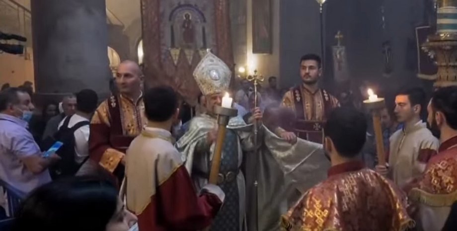 Схождение благодатного огня, Иерусалим