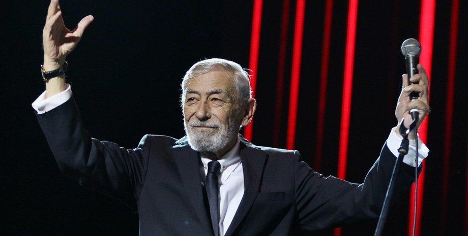 Вахтанг Кикабидзе, умер Вахтанг Кикабидзе, гроб Вахтанга Кикабидзе украсили украинским флагом, Вахтанг Кикабидзе