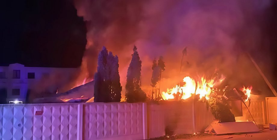 13 регионов РФ попали под массированный удар дронов, которые взорвали завод "Энергия" в Липецкой области