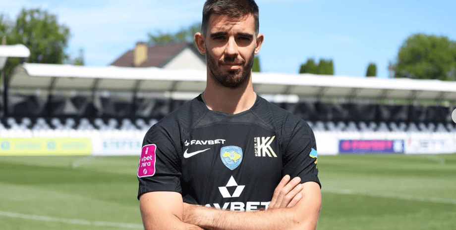 Игорь Харатин, футболист