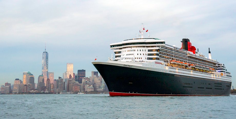 Круїзний лайнер Queen Mary 2
