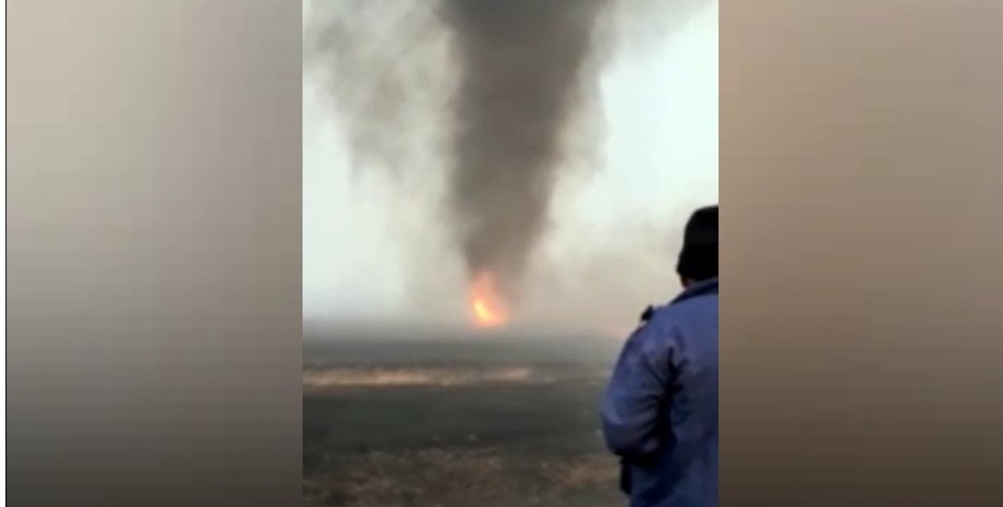 вогняний смерч, підпал, суха трава