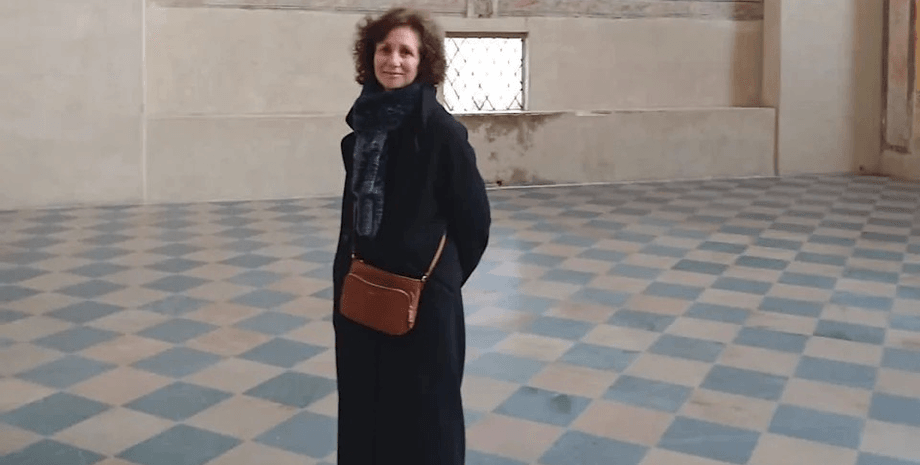 Покинула все та поїхала в другий кінець світу: жінка розповіла про плюси та мінуси подорожей в віці