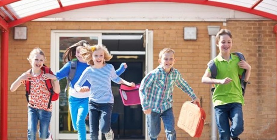 Діти, школа, канікули