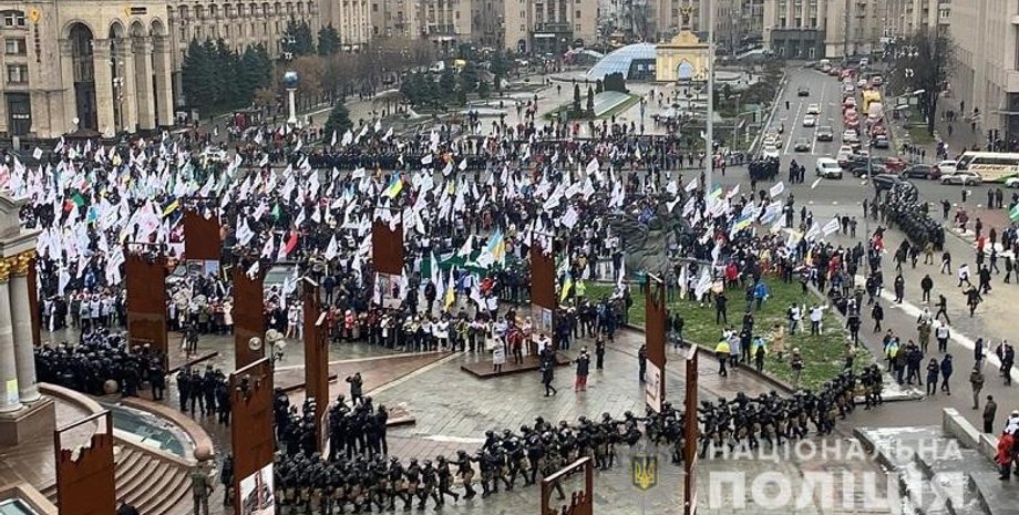 майдан независимости, протесты, фоп, флп, палатки