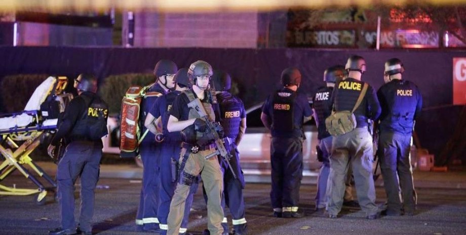 На месте стрельбы в Лас-Вегасе / Фото из открытых источников