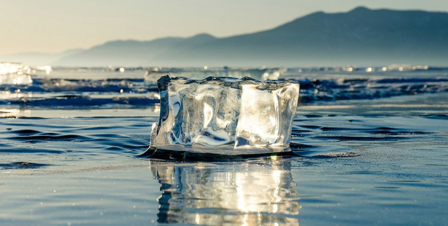 кубик льда наука
