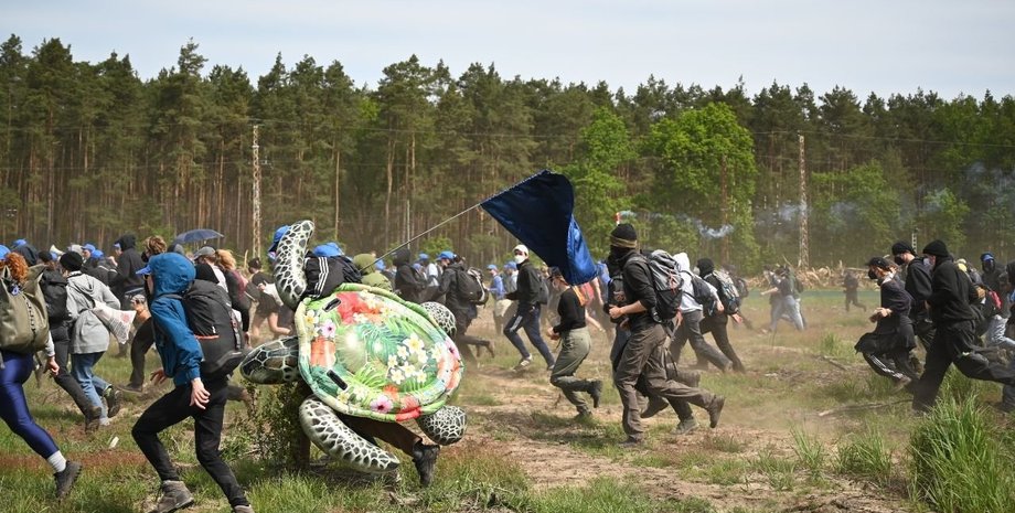 протест, тесла, завод, германія, завод германія, Giga Berlin