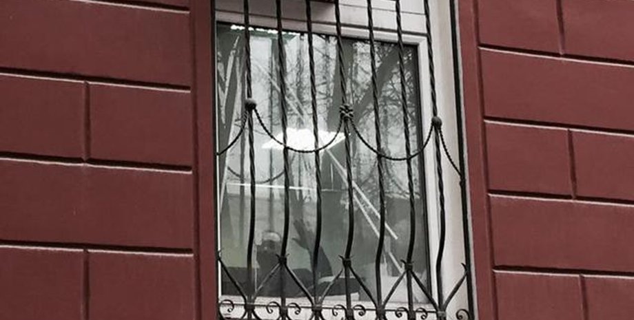 Николай Полозов в здании ФСБ / Фото Антона Наумлюка