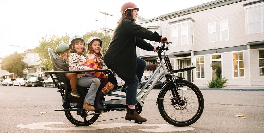 семейный электровелосипед