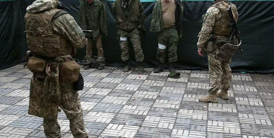 війна рф проти україни, що роблять військовополонені, військовополонені рф, чим займаються військовополонені