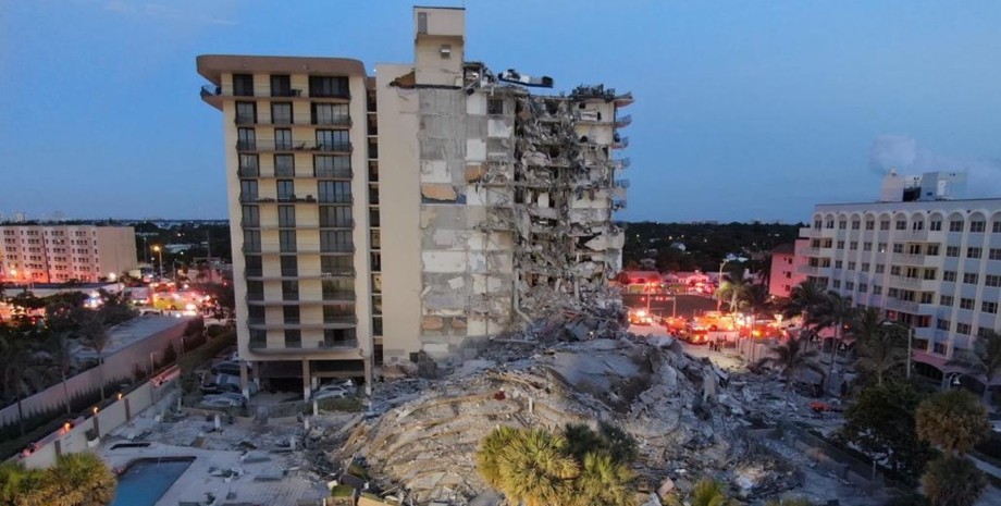 обрушение здания во флориде