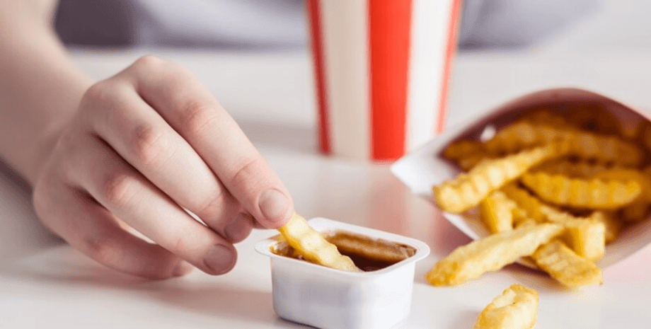 соус, картопля, рука, соус McDonald's