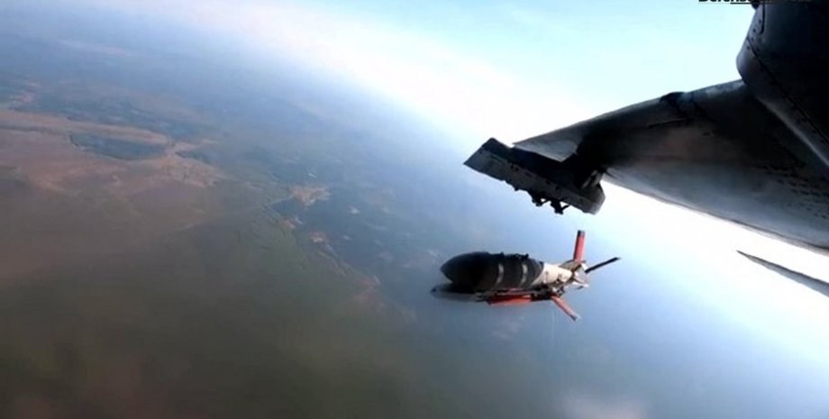 Украинский УМПК превращает бомбы в КАБы