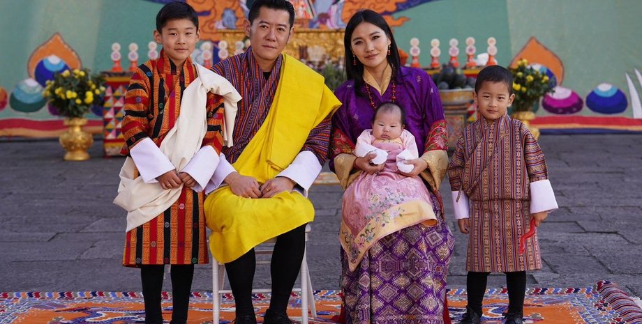 джецун, королева бутана, дочь