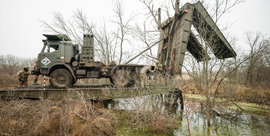 Зрив літнього наступу ЗС РФ, форсування річок