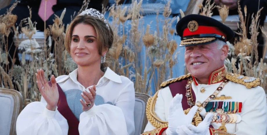 Королева Рания и король Абдалла II, беременная принцесса Раджва, кронпринц Хусейн, юбилей короля Иордании, королевская семья