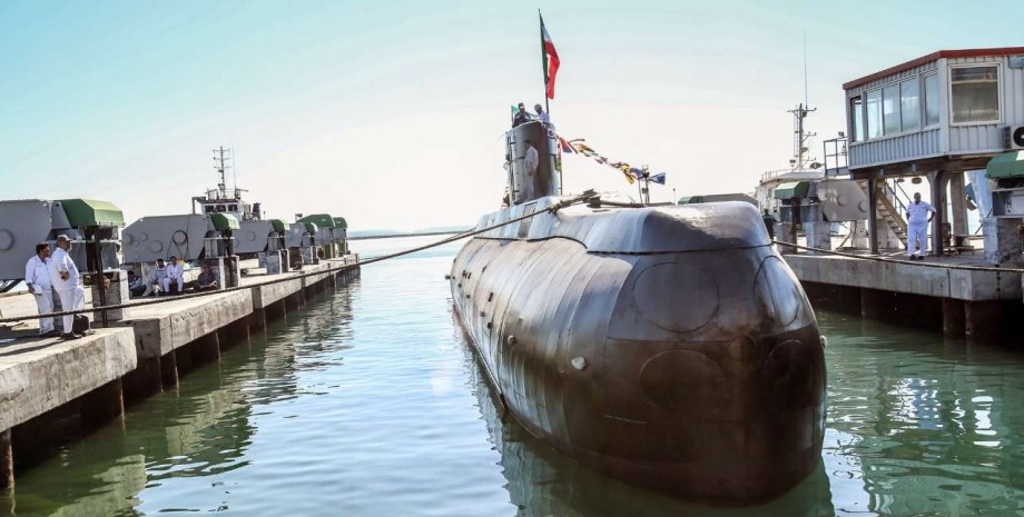 Іранський підводний човен класу Fateh