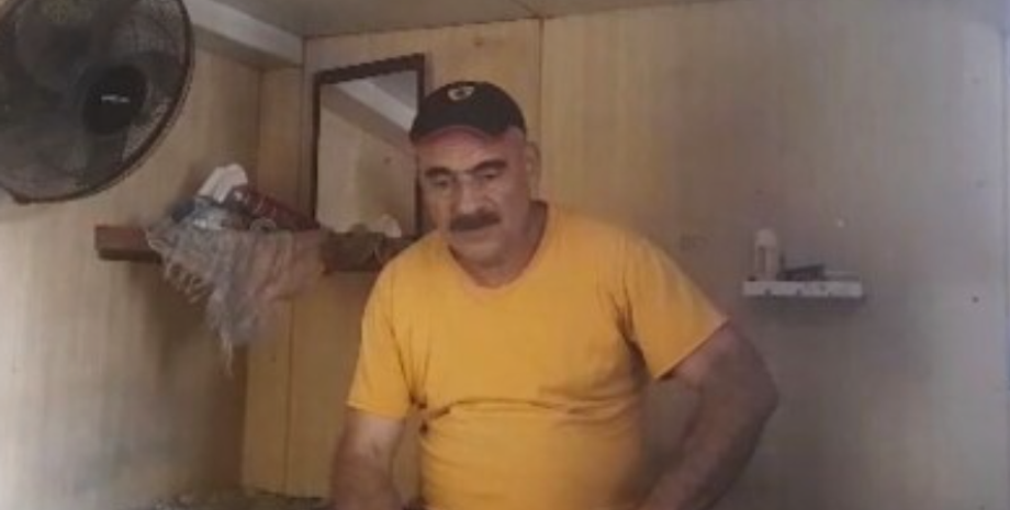 Абдула Насер Салех, моряк 10 років жив на кораблі, щоб не втратити свою зарплату, курйози, Саудівська Аравія, відео