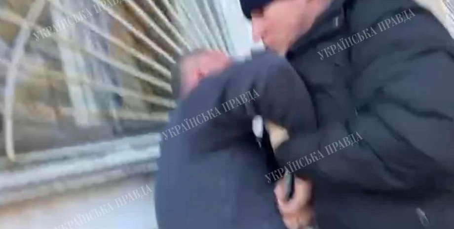 Напад на журналістів, Українська правда, Михайло Ткач, Нарік